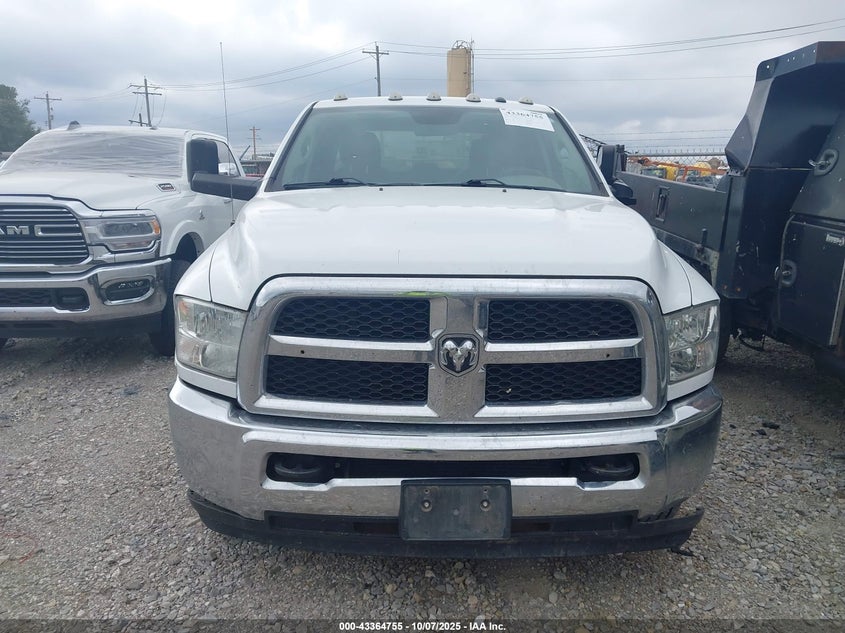 2016 Ram 3500 Chassis Tradesman/Slt/Laramie VIN: 3C7WRTCL2GG355316 Lot: 43364755
