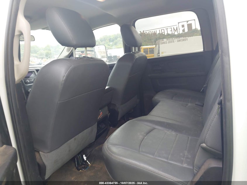 2016 Ram 3500 Chassis Tradesman/Slt/Laramie VIN: 3C7WRTCL2GG355316 Lot: 43364755