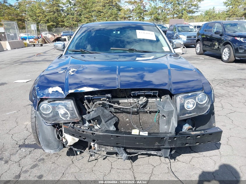 2005 Chrysler 300C VIN: 2C3AA63H65H137165 Lot: 43364864