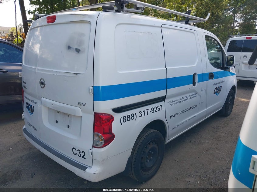 2018 NISSAN NV200 SV - 3N6CM0KN1JK696630