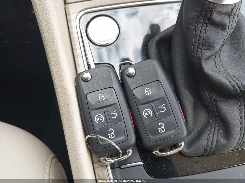 2018 VOLKSWAGEN PASSAT 2.0T SEL PREMIUM 1VWCA7A34JC038369