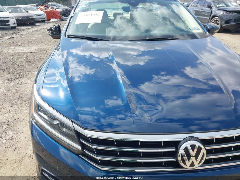 2018 VOLKSWAGEN PASSAT 2.0T SEL PREMIUM 1VWCA7A34JC038369