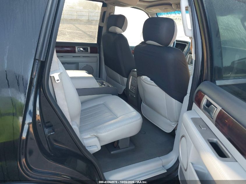 2005 Lincoln Navigator VIN: 5LMFU28515LJ12511 Lot: 43364978