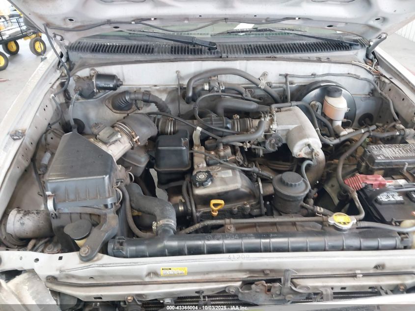 2002 Toyota Tacoma VIN: 5TEVL52N22Z061730 Lot: 43365004