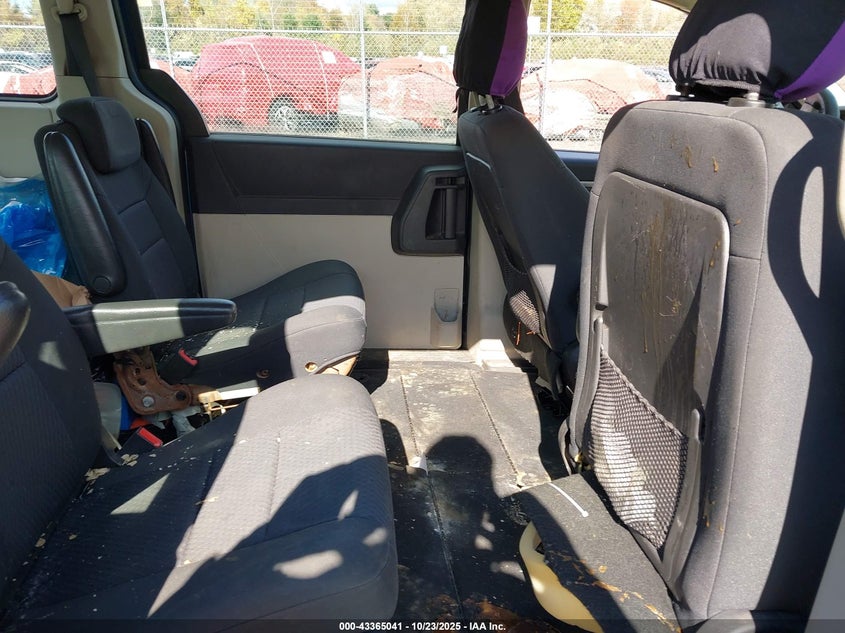 2010 Dodge Grand Caravan Se VIN: 2D4RN4DE3AR234276 Lot: 43365041