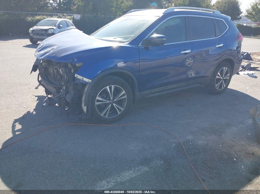 2019 NISSAN ROGUE SV - 5N1AT2MT3KC754521