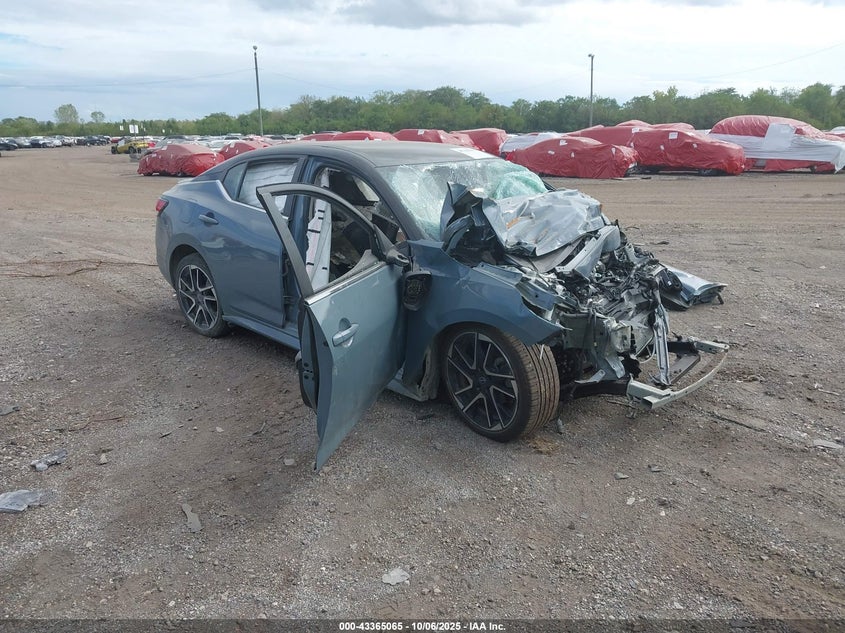 NISSAN SENTRA SR XTRONIC CVT