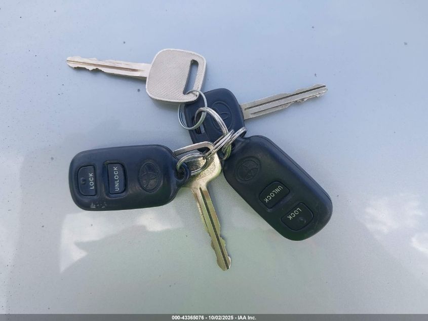 2004 Toyota Corolla S VIN: 1NXBR32E24Z310332 Lot: 43365076