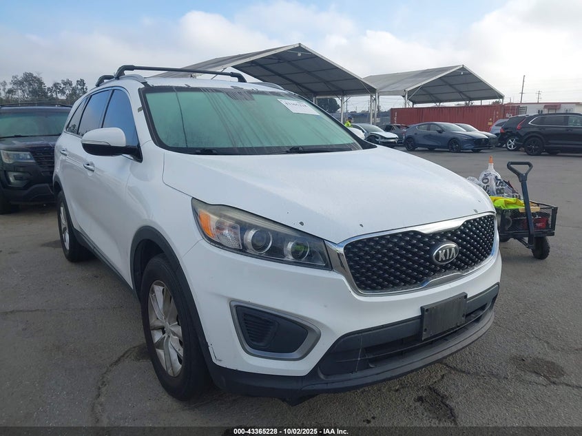 KIA SORENTO 2.4L LX