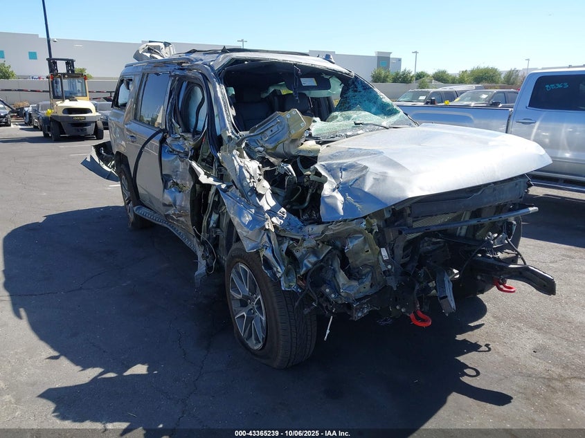 CHEVROLET SUBURBAN 4WD Z71