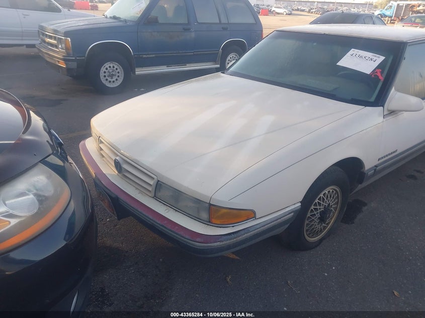 1990 Pontiac Bonneville Le VIN: 1G2HX54C0L1283132 Lot: 43365284