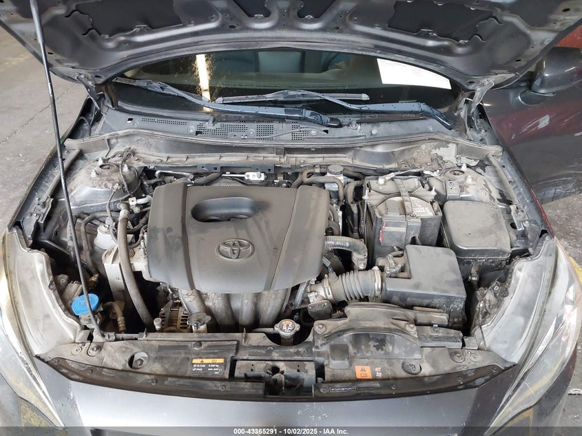 2019 TOYOTA YARIS LE - 3MYDLBYV8KY524477