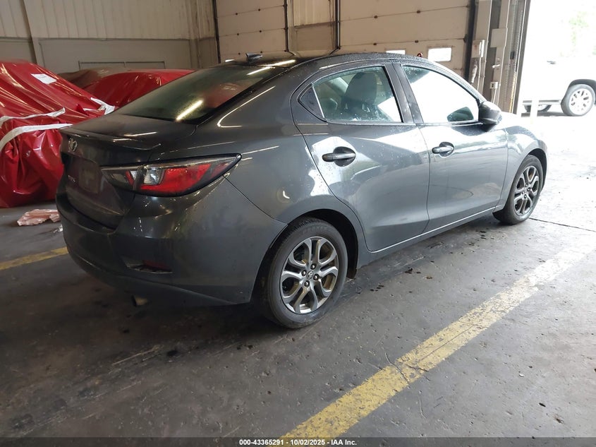 2019 TOYOTA YARIS LE - 3MYDLBYV8KY524477