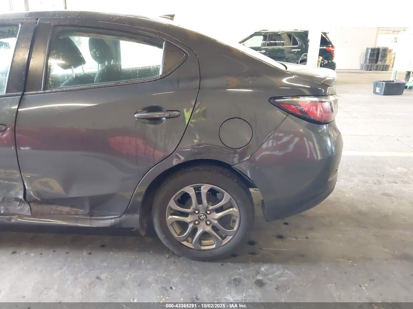 2019 TOYOTA YARIS LE - 3MYDLBYV8KY524477