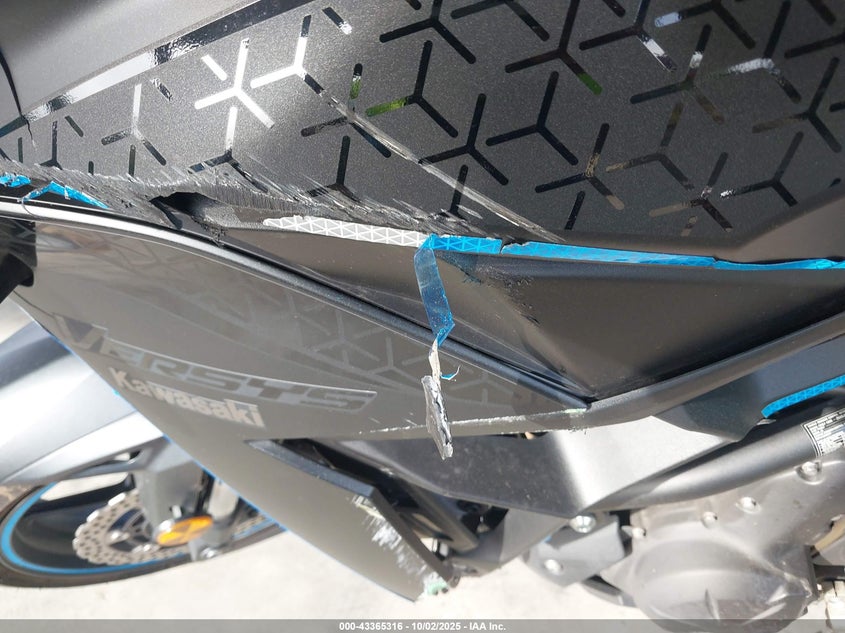 2023 Kawasaki Kle650 F VIN: ML5LEEH12PDA11994 Lot: 43365316