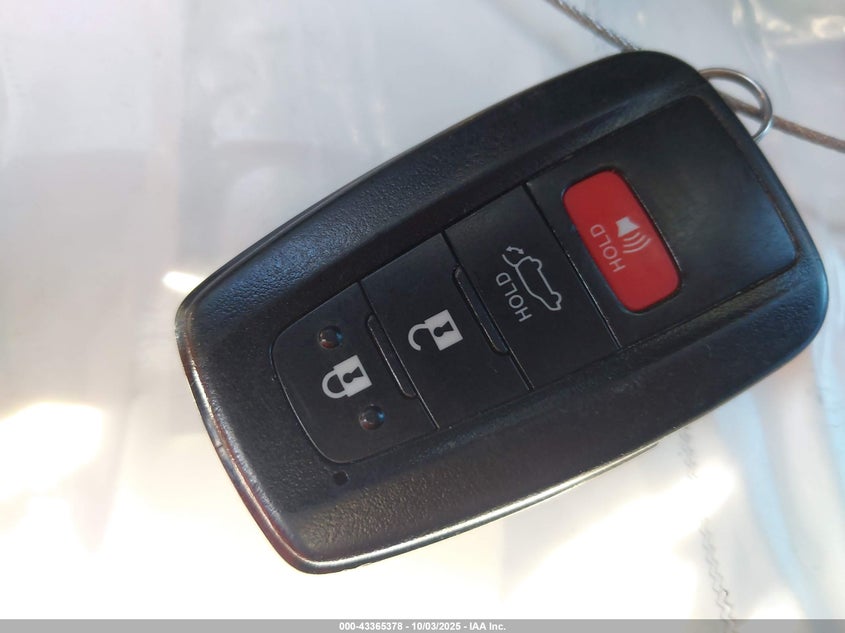 2020 TOYOTA RAV4 XLE - 2T3W1RFV6LW066759