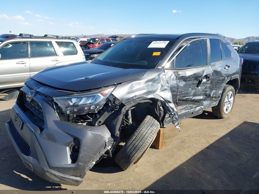 2020 TOYOTA RAV4 XLE - 2T3W1RFV6LW066759