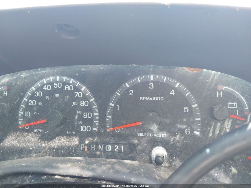 2000 Ford F-150 Lariat/Work Series/Xl/Xlt VIN: 1FTRX18L7YNB61953 Lot: 43365381