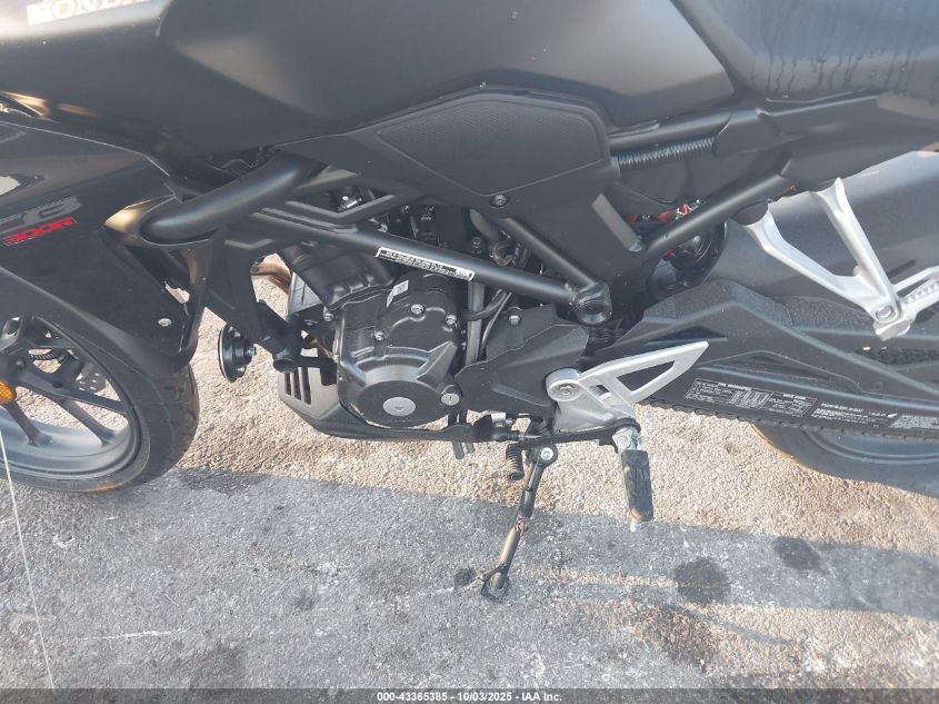 2025 Honda Cbf300 Na VIN: MLHNC5558S5500294 Lot: 43365385