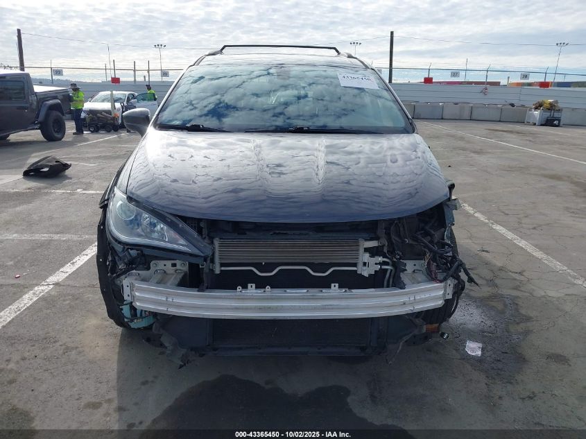 2020 Chrysler Pacifica Touring L VIN: 2C4RC1BG4LR269076 Lot: 43365450