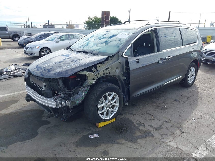 2020 Chrysler Pacifica 3.6 Touring L Brown Lot 111043365450 Vin 2C4RC1BG4LR269076