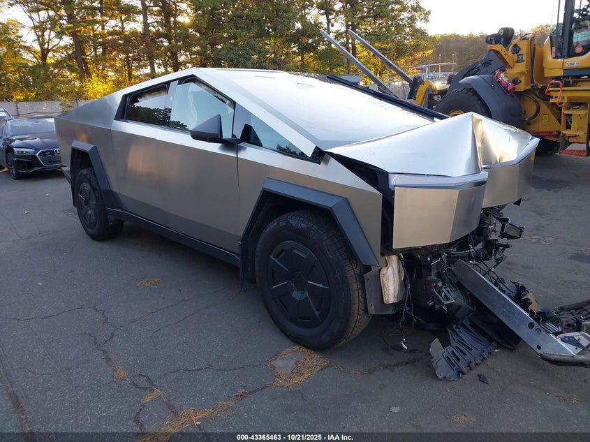 TESLA CYBERTRUCK 2024. Lot# 43365463. VIN 7G2CEHED5RA051673. Photo 1