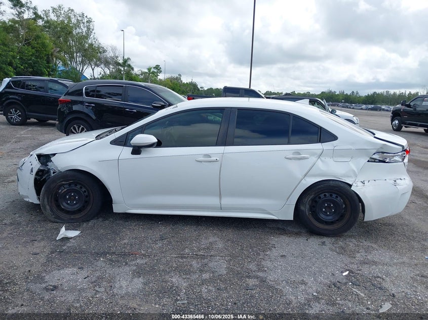2021 TOYOTA COROLLA LE JTDEPMAE3MJ117705