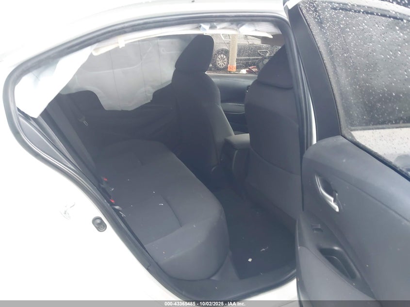 2021 TOYOTA COROLLA LE - JTDEPMAE8MJ180668