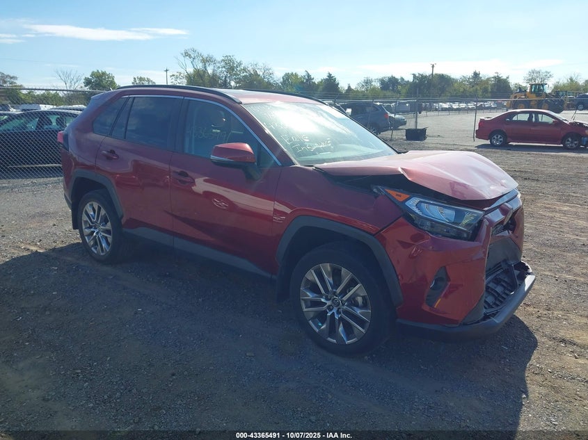 TOYOTA RAV4 XLE PREMIUM