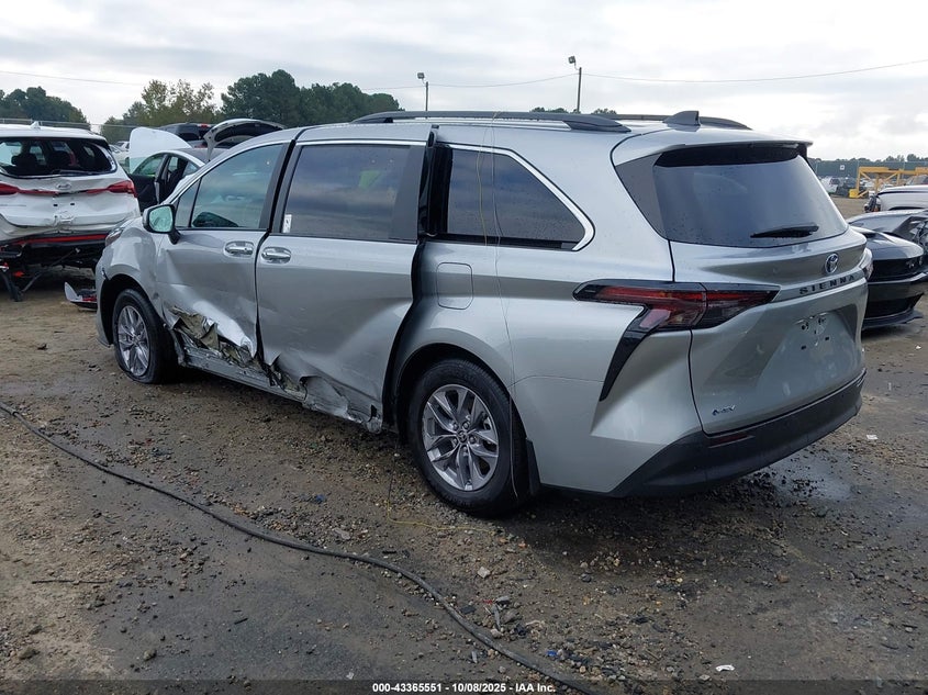 5TDJRKEC9SS255609 2025 TOYOTA SIENNA photo no. 3