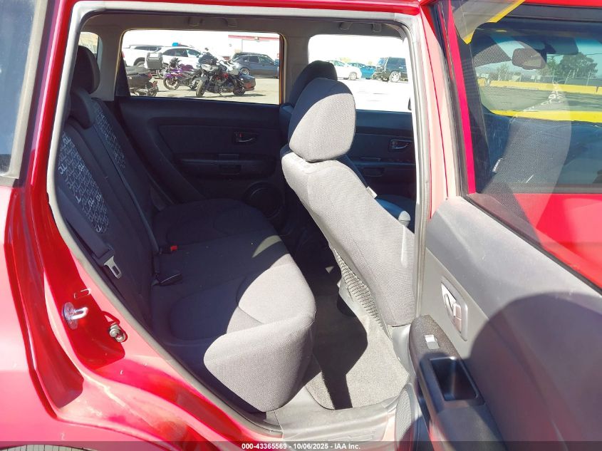 2011 Kia Soul + VIN: KNDJT2A25B7293119 Lot: 43365569