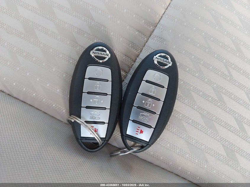 2016 NISSAN ALTIMA 2.5 SV - 1N4AL3AP1GC129405