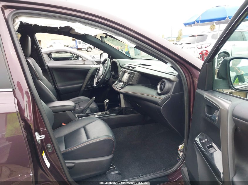 2017 TOYOTA RAV4 SE - 2T3JFREV5HW631328