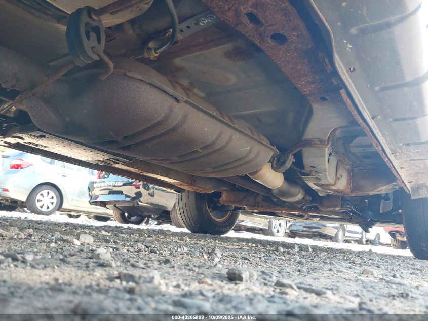 2011 Ford Escape Limited VIN: 1FMCU9EGXBKB81834 Lot: 43365888