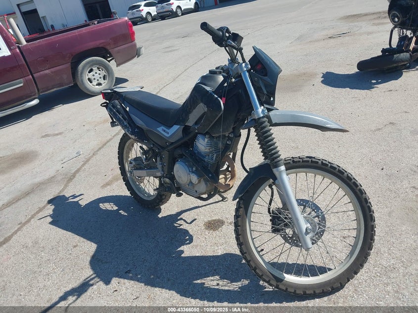 JYADG24E0SA018988 2025 Yamaha Xt250 auction photo 1