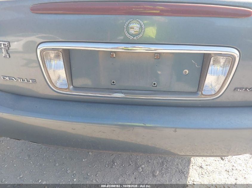 2000 Cadillac Deville Standard VIN: 1G6KD54Y9YU338451 Lot: 43366162