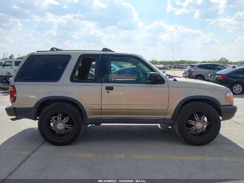 2000 Ford Explorer Sport VIN: 1FMYU60E4YUB05579 Lot: 43366222