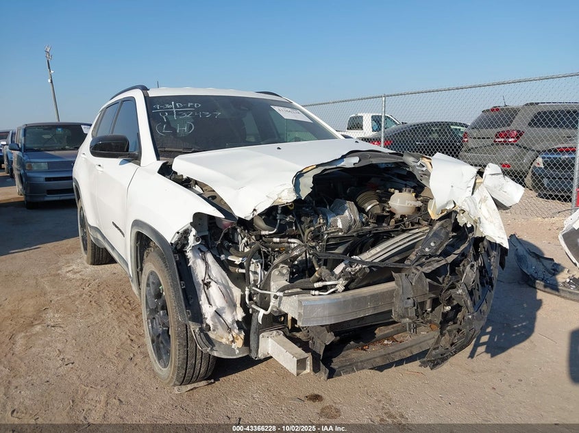 JEEP COMPASS LATITUDE 4X4