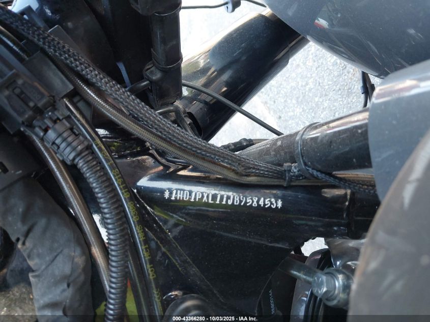 2018 Harley-Davidson Flhxse Cvo Street Glide VIN: 1HD1PXL11JB958453 Lot: 43366280