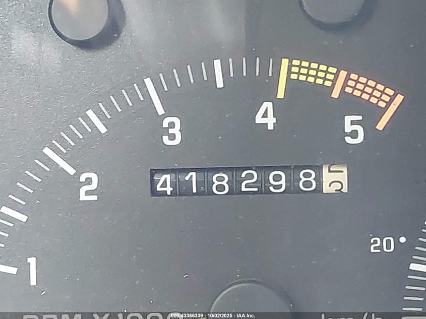 1992 GMC Suburban C1500 VIN: 1GKEC16K5NJ722470 Lot: 43366339