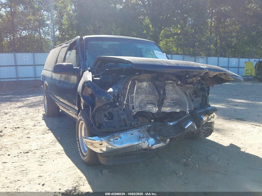 1992 GMC Suburban C1500 VIN: 1GKEC16K5NJ722470 Lot: 43366339