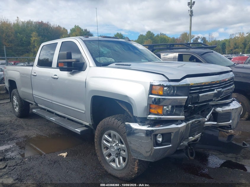CHEVROLET SILVERADO 2500 LT
