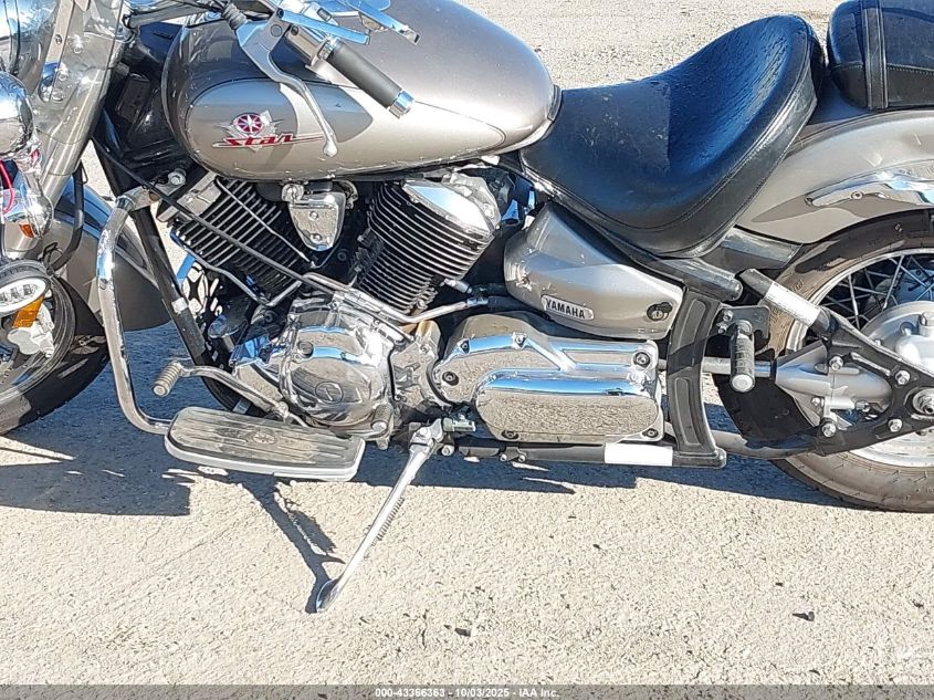 2002 Yamaha Xvs1100 A VIN: JYAVP11E22A030496 Lot: 43366363