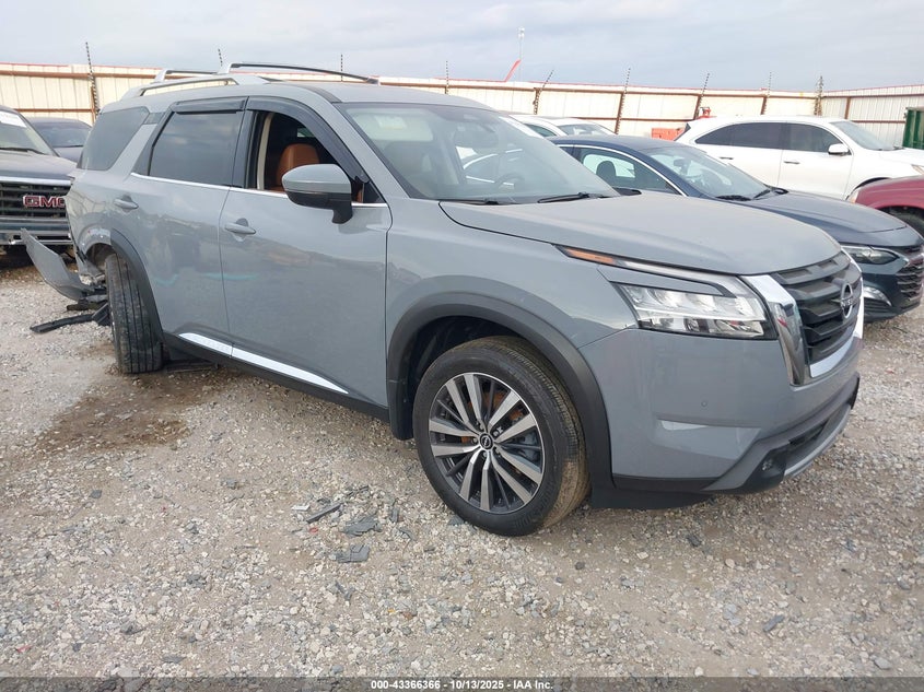 NISSAN PATHFINDER PLATINUM 4WD