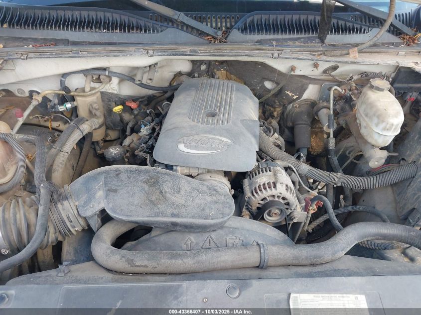 2004 Chevrolet Silverado 2500Hd Work Truck VIN: 1GCHC24U24E198155 Lot: 43366407