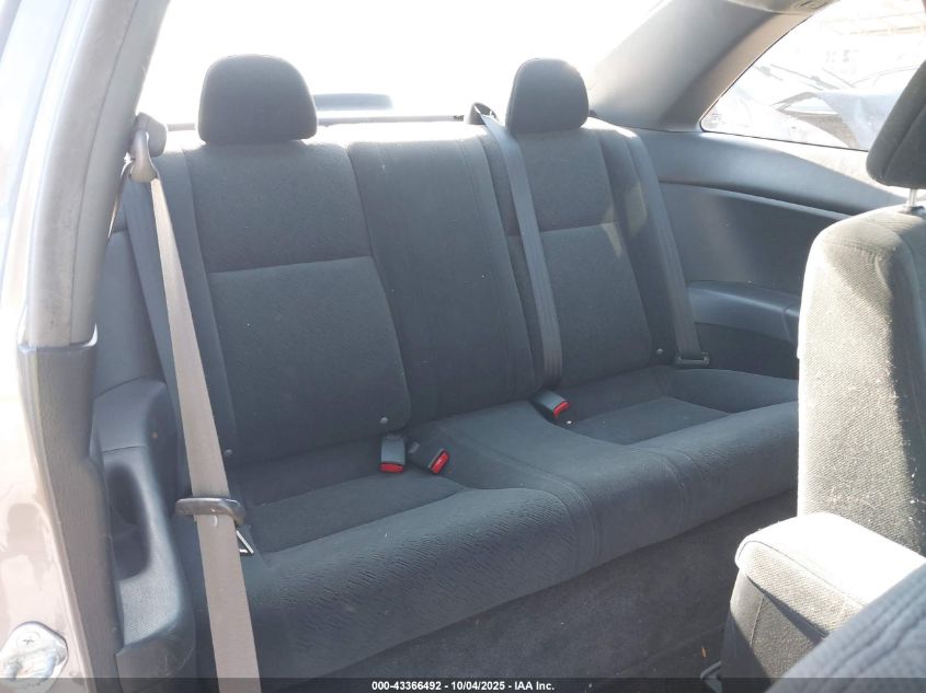 2005 Honda Civic Ex VIN: 1HGEM22025L021085 Lot: 43366492