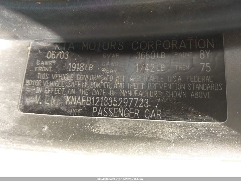 2003 Kia Spectra Ls VIN: KNAFB121335297723 Lot: 43366499
