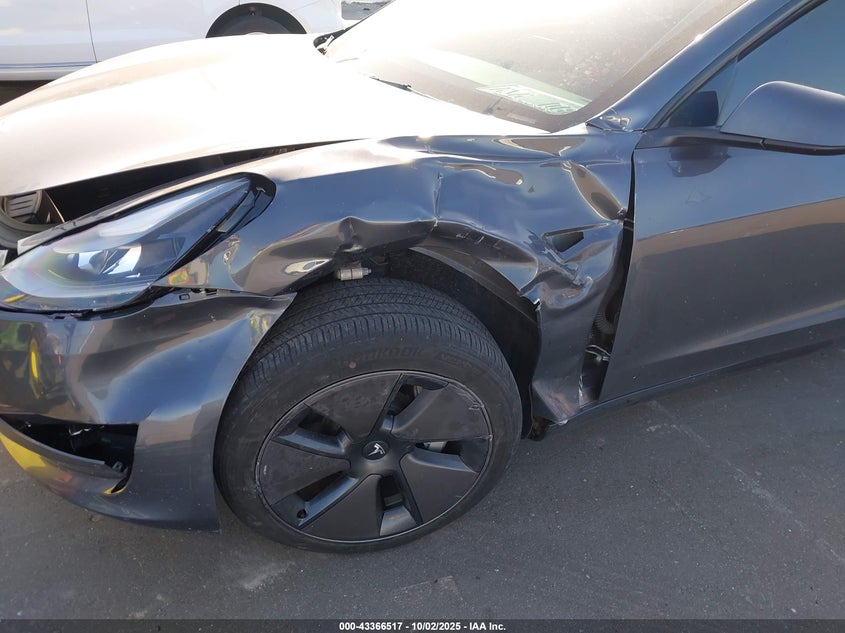 2023 Tesla Model 3 Long Range Dual Motor All-Wheel Drive VIN: 5YJ3E1EB5PF620739 Lot: 43366517