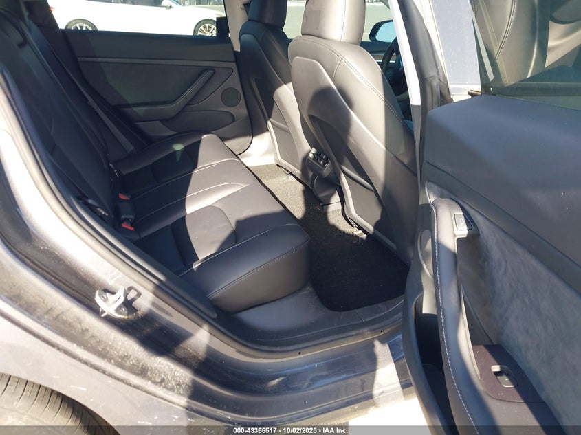 2023 Tesla Model 3 Long Range Dual Motor All-Wheel Drive VIN: 5YJ3E1EB5PF620739 Lot: 43366517