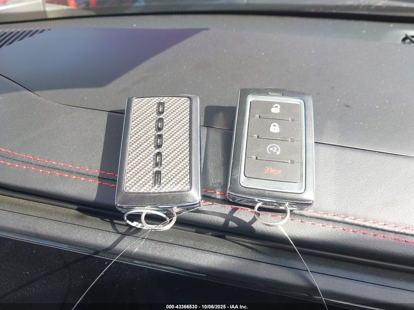 2025 Dodge Charger Daytona R/T Awd VIN: 2C3CDBCK2SR560254 Lot: 43366530